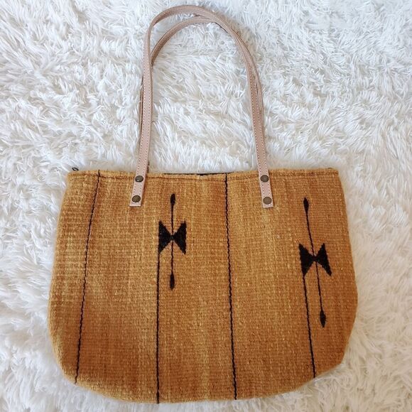 Hand Made Wool Tote Bag - Picture 7 of 7